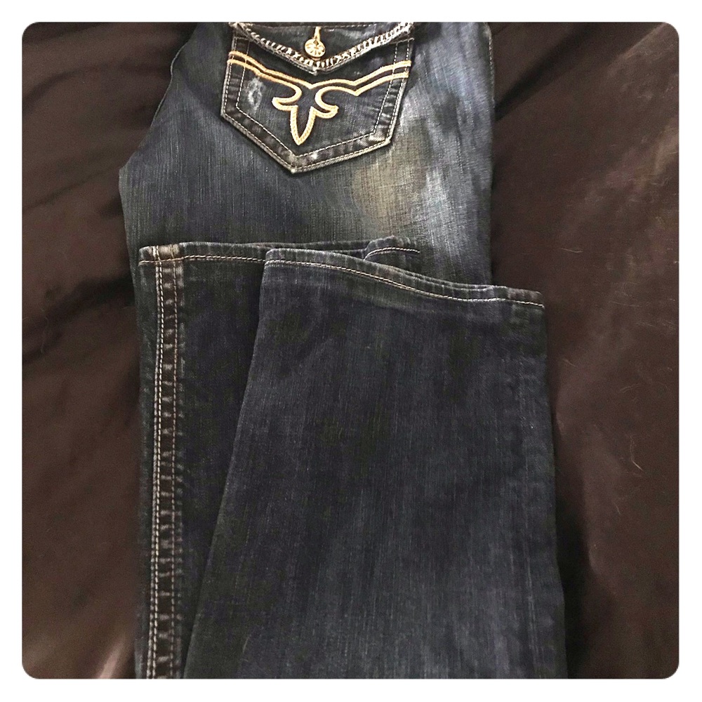 Elma straight rock revivals